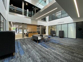 160 Dundee St, Edinburgh for lease Interior Photo- Image 1 of 3