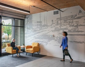 5100 S Macadam Ave, Portland, OR à vendre Photo intérieure- Image 2 de 6