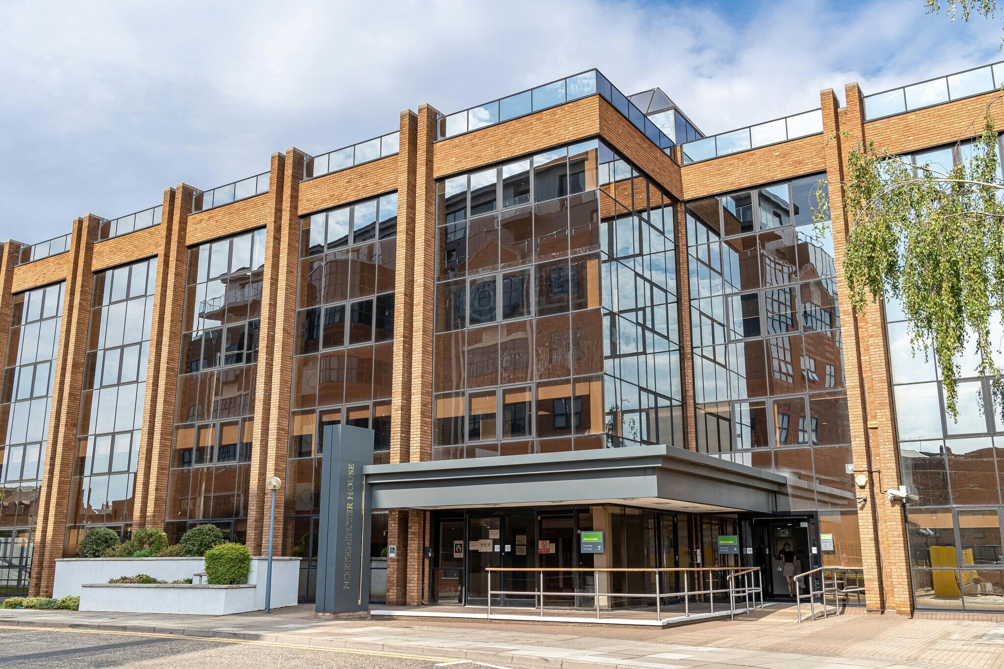 Northminster, Peterborough à louer Photo du bâtiment- Image 1 de 39