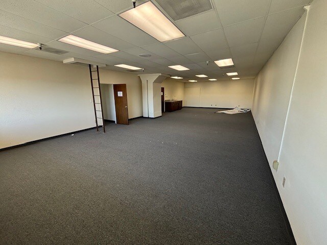 2607 N Wigwam Dr, Stockton, CA à louer - Photo du bâtiment - Image 3 de 7