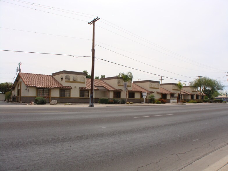 555 W University Dr, Mesa, AZ for lease - Building Photo - Image 1 of 14
