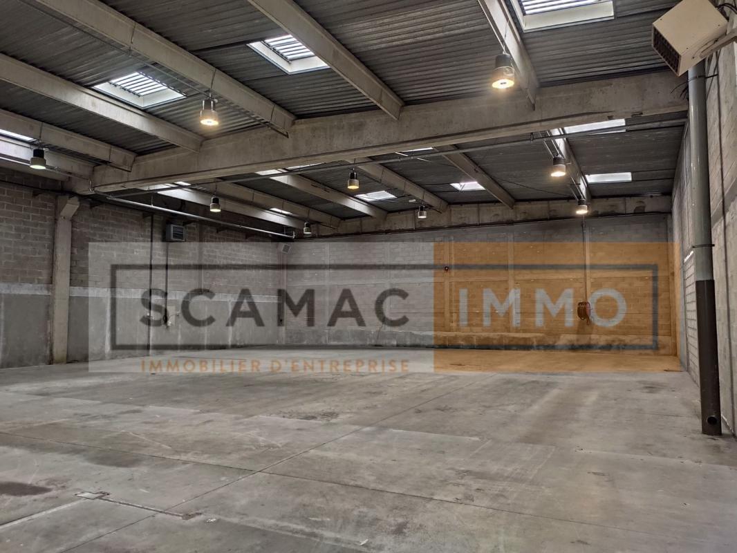 Industrial in Palaiseau for lease Interior Photo- Image 1 of 6