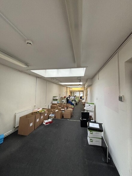 14-16 Hanover Park, London for lease - Building Photo - Image 2 of 6