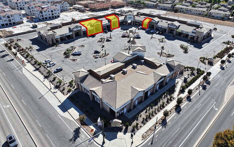 Jefferson Ave, Murrieta, CA à louer - Aérien - Image 3 de 8