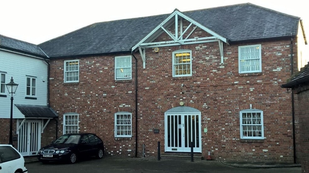 High St, Reading for sale - Building Photo - Image 1 of 8