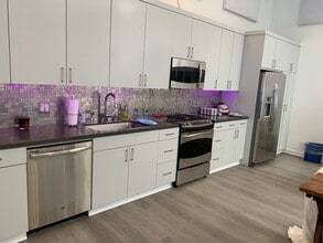 5255 W 102nd St, Los Angeles, CA for lease Interior Photo- Image 1 of 10