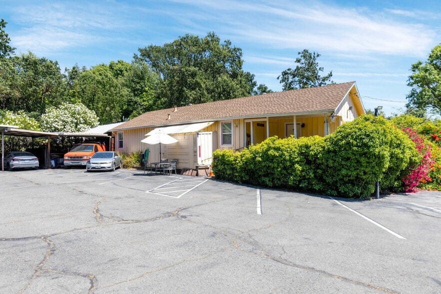 3341 Mt Diablo Blvd, Lafayette, CA à vendre - Photo du bâtiment - Image 2 de 6