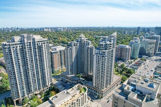 5 Northtown Way, Toronto, ON - Aerial map view