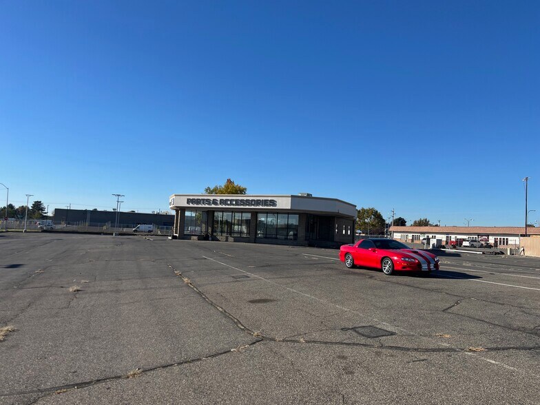 3305 W Marie St, Pasco, WA à vendre - Photo du bâtiment - Image 3 de 19