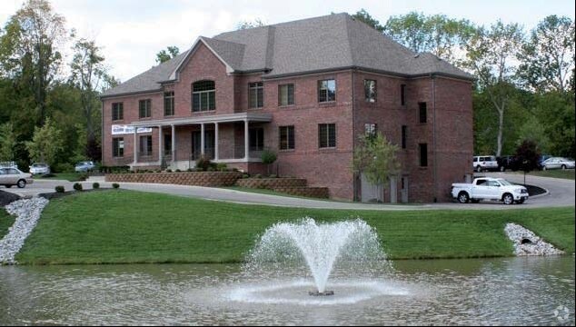 2020 S State Road 135, Greenwood, IN à louer Photo du bâtiment- Image 1 de 6