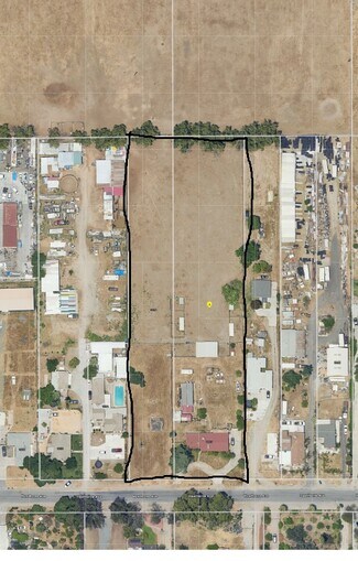 Plus de détails pour 18296 Hawthorne Ave, Bloomington, CA - Terrain à vendre