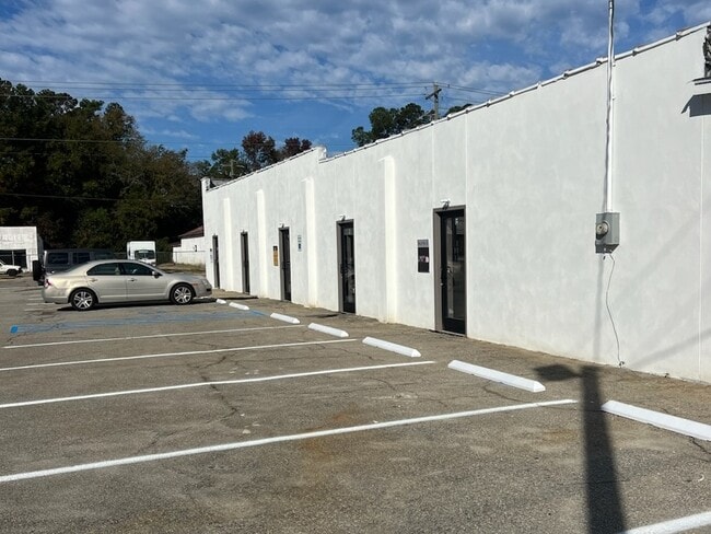 More details for 201 S Parler Ave, Saint George, SC - Office/Retail for Lease