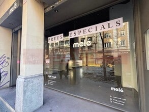Retail in Barcelona, Barcelona for lease Interior Photo- Image 2 of 5