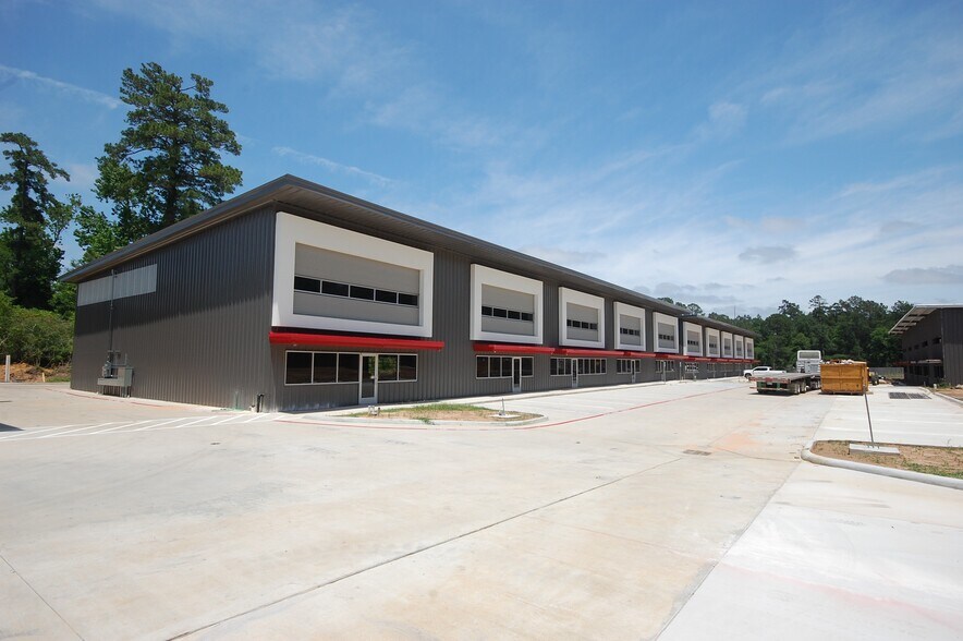 28408 Sweetgum Rd, Magnolia, TX à louer - Photo principale - Image 1 de 14