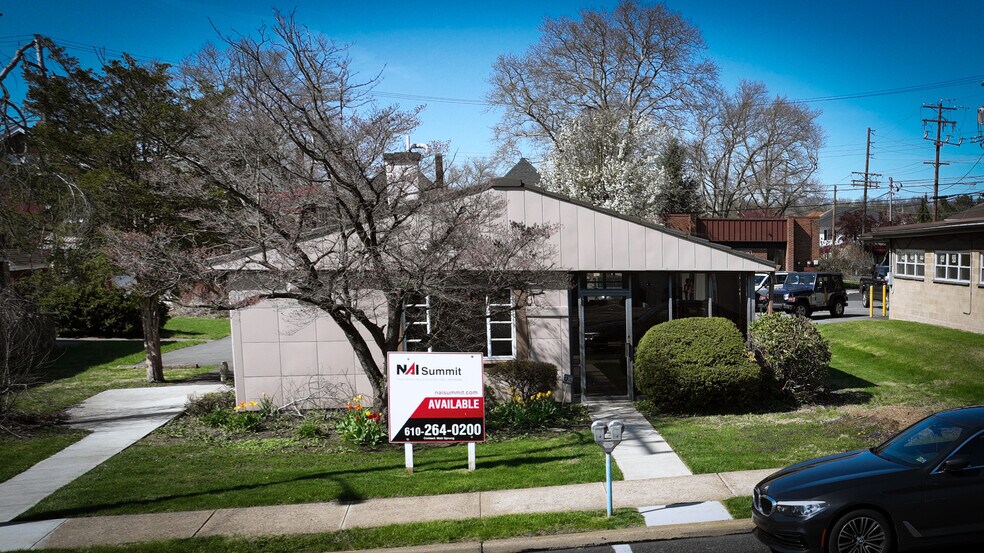 2205 Lehigh St, Easton, PA à louer - Photo du bâtiment - Image 1 de 8