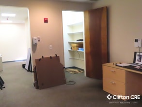 2 City Hall Plz, Rahway, NJ à louer Photo intérieure- Image 1 de 2