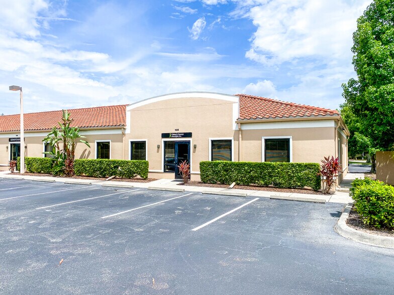 3911 Golf Park Loop, Bradenton, FL à vendre - Photo du bâtiment - Image 1 de 7