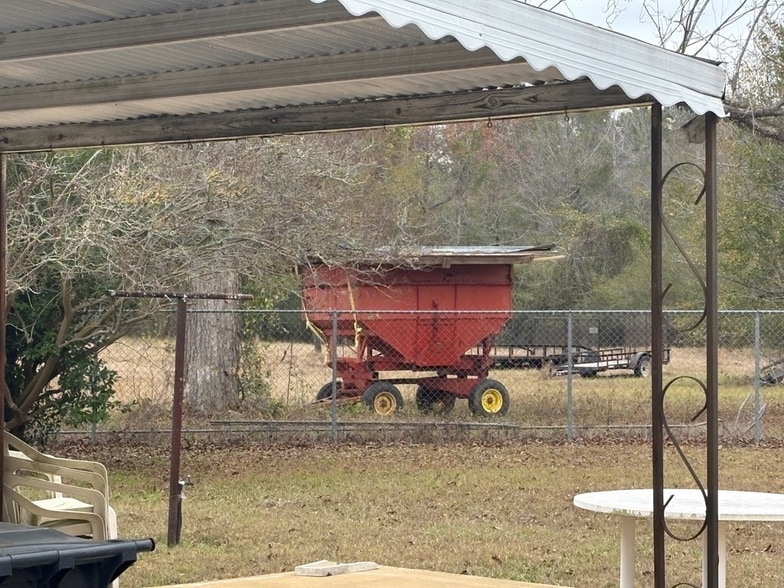 527 E Crawford St, Colquitt, GA for sale - Building Photo - Image 3 of 10