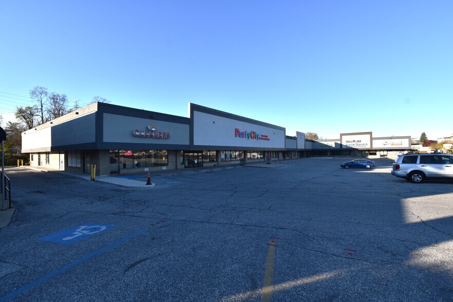 9930-9974 York Rd, Cockeysville, MD à louer - Photo du bâtiment - Image 2 de 5