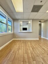 140 Litton Dr, Grass Valley, CA for lease Interior Photo- Image 2 of 26