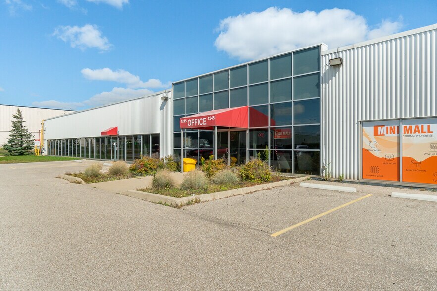 1245 Franklin Blvd, Cambridge, ON for sale - Building Photo - Image 1 of 1