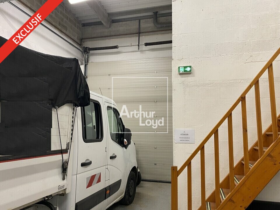 Flex in Moissy-Cramayel for lease Interior Photo- Image 1 of 5