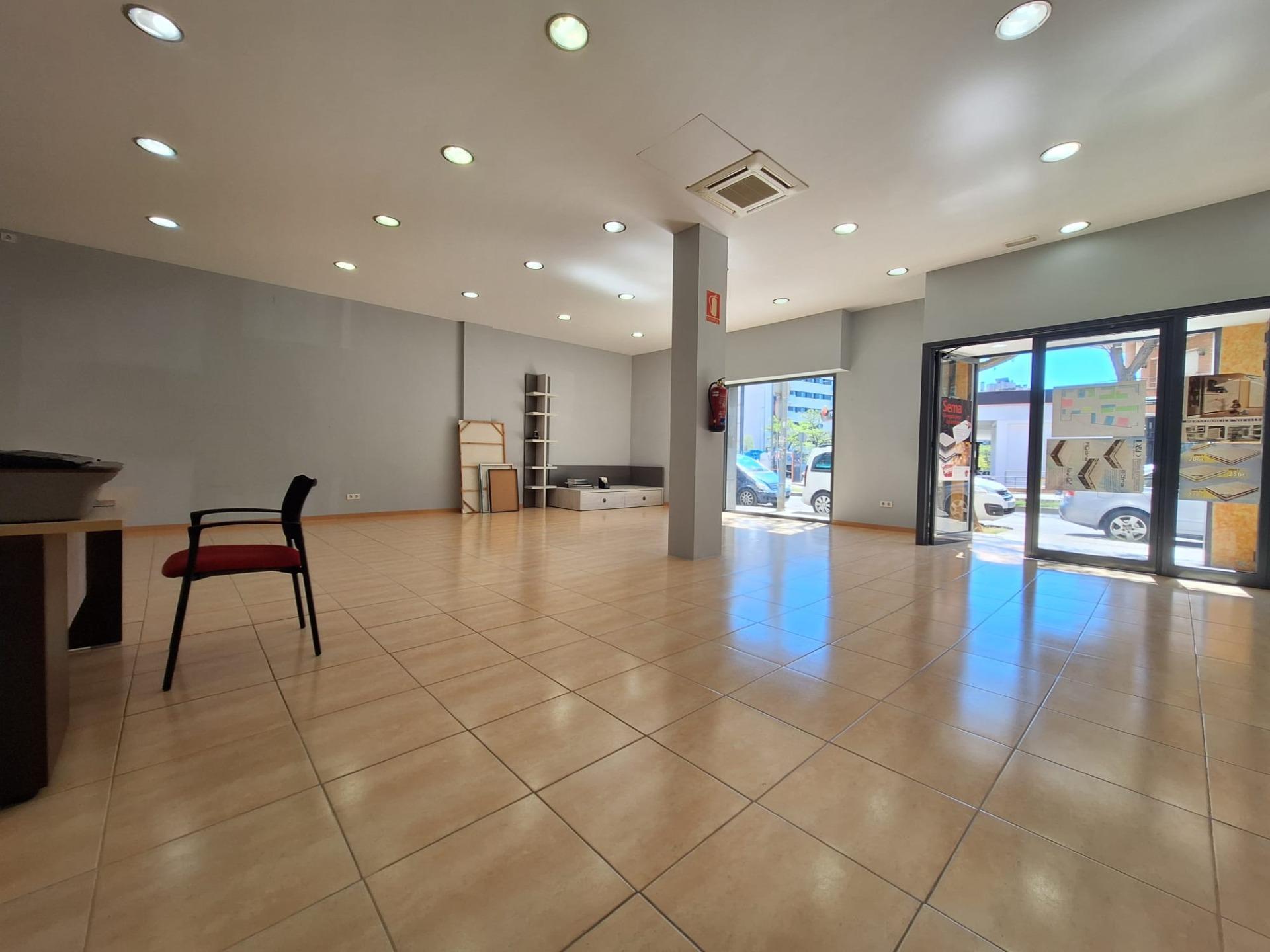 Multifamily in Barberà del Vallès, Barcelona for sale Primary Photo- Image 1 of 4