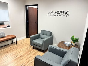 24619 Washington Ave, Murrieta, CA for lease Interior Photo- Image 2 of 7