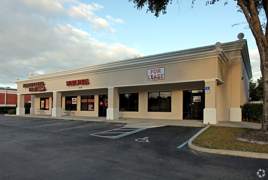 2709 SW 27th Ave, Ocala, FL for lease - Primary Photo - Image 1 of 8