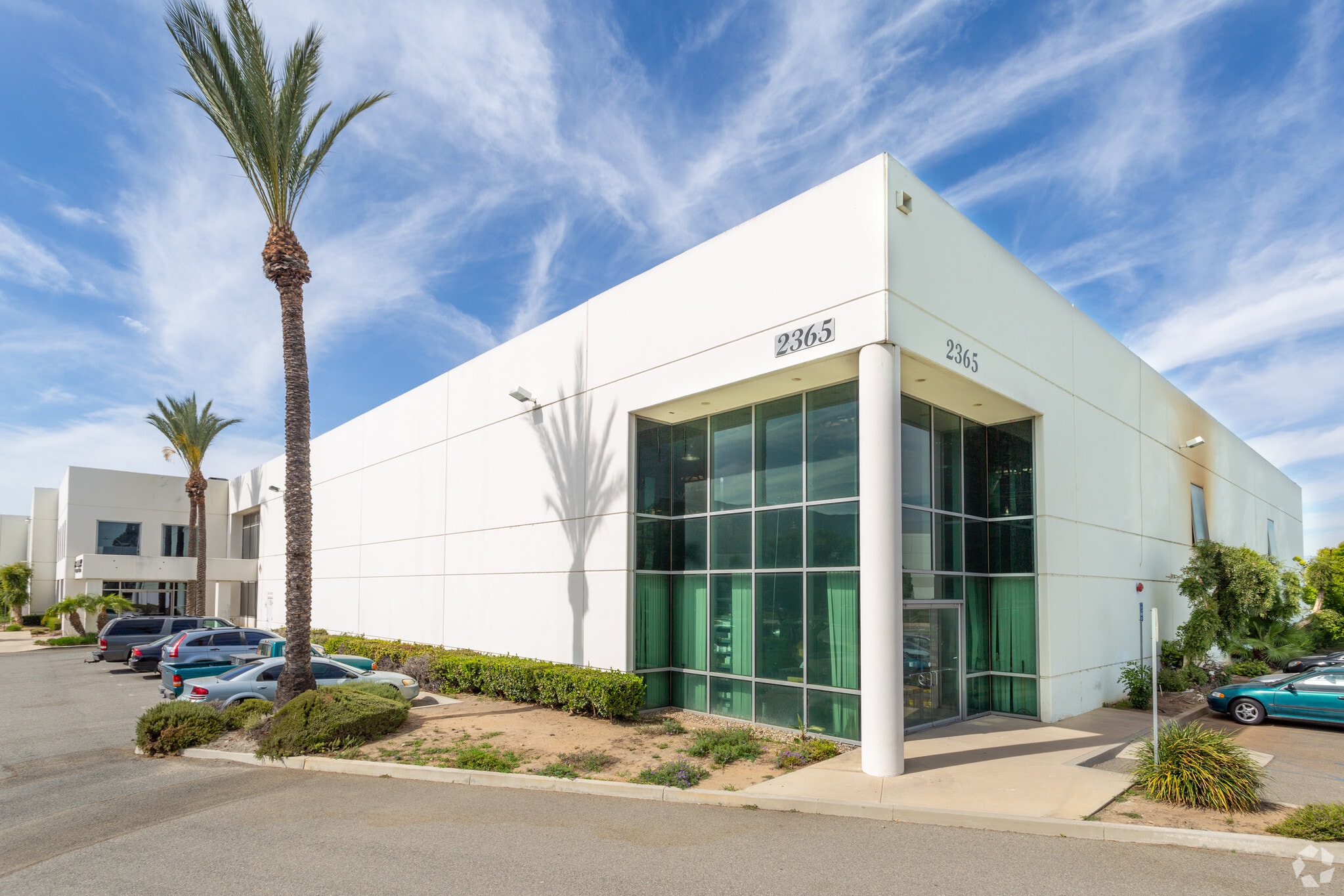 2365 Railroad St, Corona, CA for lease Primary Photo- Image 1 of 12