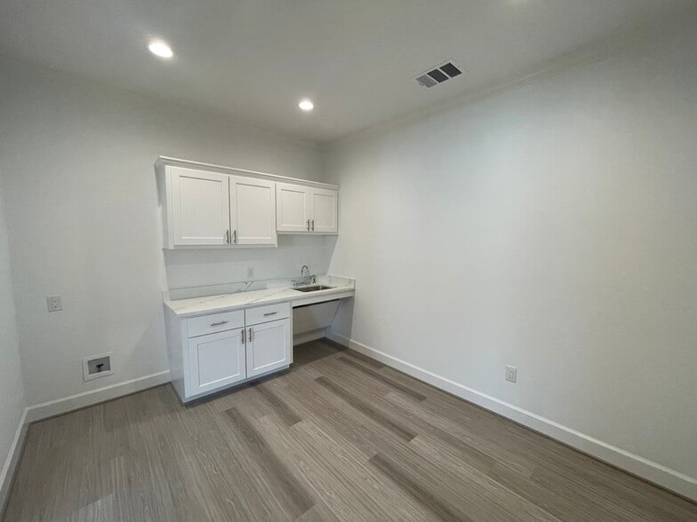400 Stonebrook Pky, Frisco, TX à vendre - Photo intérieure - Image 3 de 17