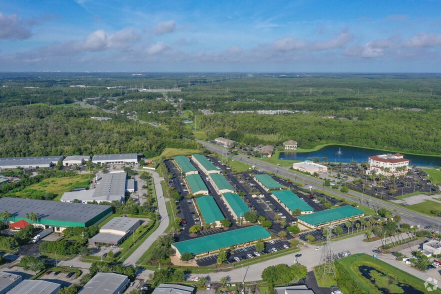 12645 Race Track Rd, Tampa, FL à louer - Aérien - Image 3 de 11