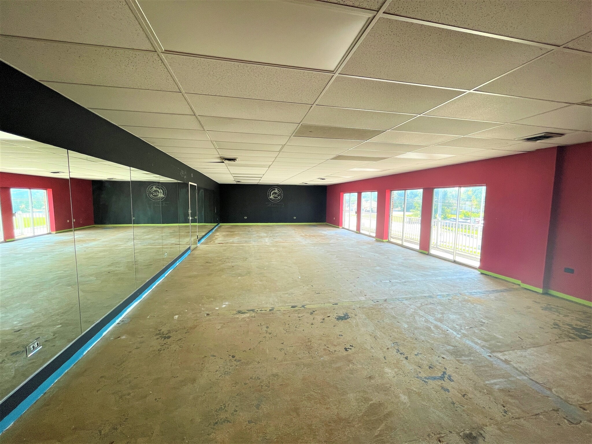 7540 Leavenworth Rd, Kansas City, KS for lease Building Photo- Image 1 of 6