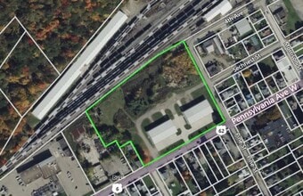 1308 Pennsylvania Ave W, Warren, PA - AERIAL  map view