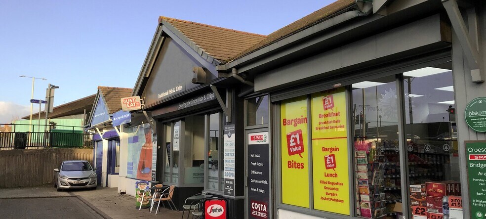 Units 1-3 Quarella Rd, Bridgend à vendre - Photo du bâtiment - Image 2 de 4