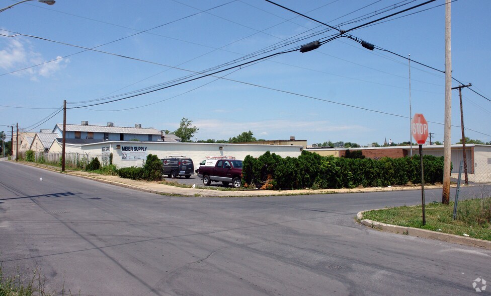 827 N Meadow St, Allentown, PA à vendre - Photo du bâtiment - Image 1 de 5