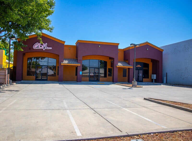 2820 Northgate Blvd, Sacramento, CA for sale - Building Photo - Image 2 of 5