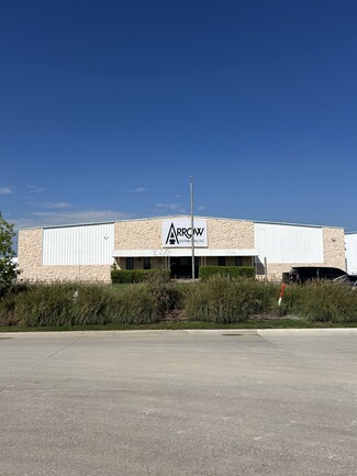 Plus de détails pour 9300 Southwest Dr, Fort Worth, TX - Industriel à louer