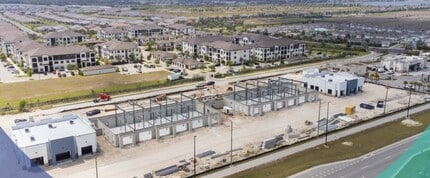 11850-11880 Cheeca Ct, Fort Myers, FL for lease Building Photo- Image 1 of 5