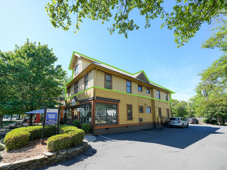 220-228 E Blvd, Charlotte, NC 28203 Blvd, Charlotte, NC à louer - Photo principale - Image 1 de 5