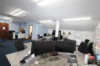 Sherfield English Ln, Plaitford à louer Photo intérieure- Image 2 de 5