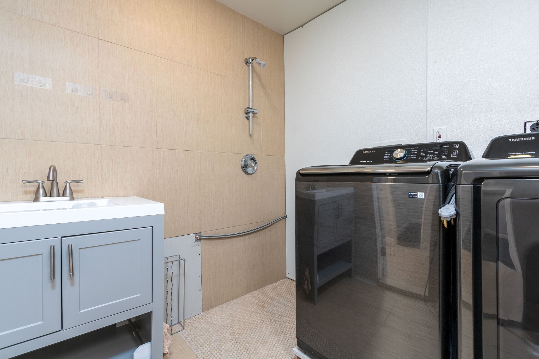 301 N Main St, Manville, NJ à louer Photo intérieure- Image 1 de 14