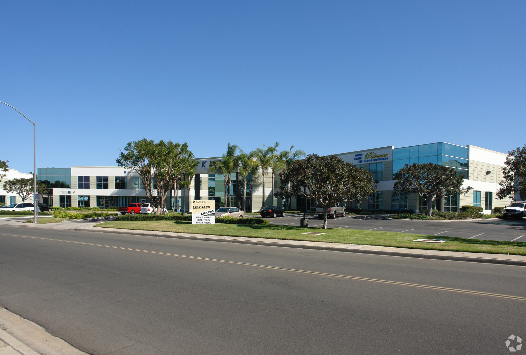 8949 Kenamar Dr, San Diego, CA à louer Photo du bâtiment- Image 1 de 7