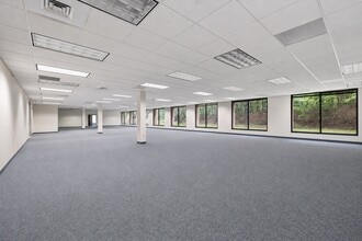 55 Corporate Dr, Trumbull, CT for lease Interior Photo- Image 1 of 8