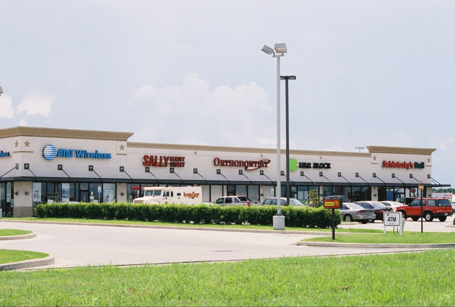 8465 Memorial Blvd, Port Arthur, TX à louer Photo du bâtiment- Image 1 de 8