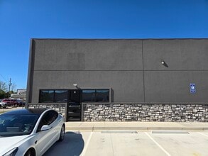 671 S Erwin St, Cartersville, GA à louer Photo intérieure- Image 1 de 9