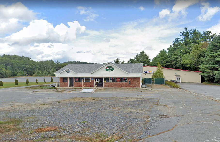 127 Maple Ave, Claremont, NH for sale - Building Photo - Image 1 of 1