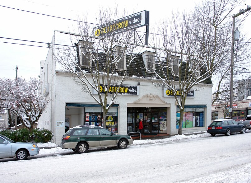 5030 Roosevelt Way NE, Seattle, WA à vendre - Photo principale - Image 1 de 5