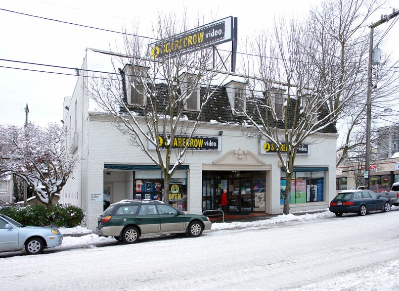 U-District Prime Redevelopment portfolio of 3 properties for sale on LoopNet.ca - Building Photo - Image 3 of 5