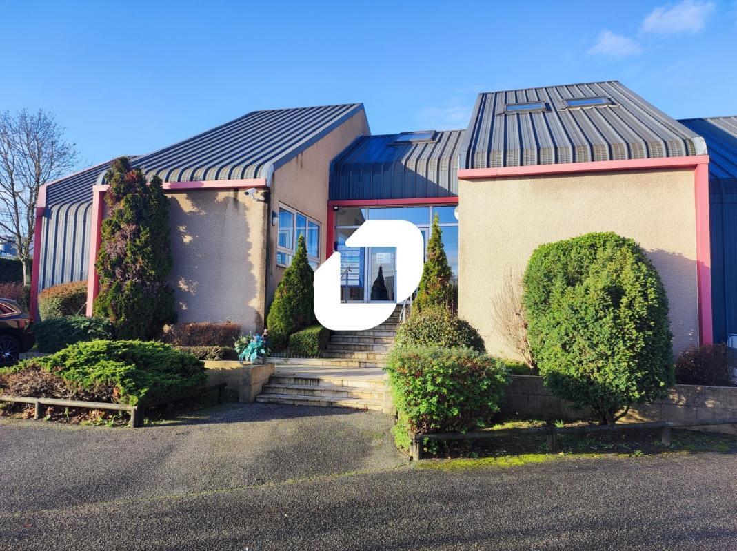 Office in Linas for sale Building Photo- Image 1 of 13